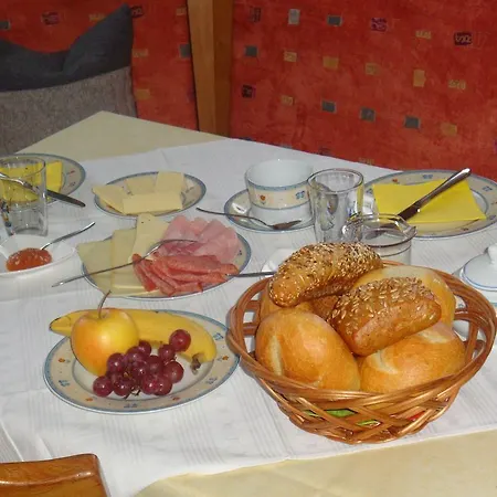 Guest house Haus Foidl Kossen